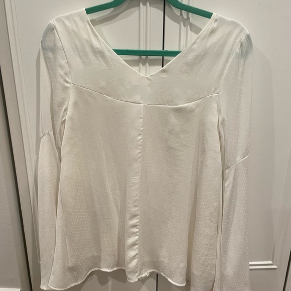 Leith Split Bell Sleeve Blouse - Picture 5 of 6